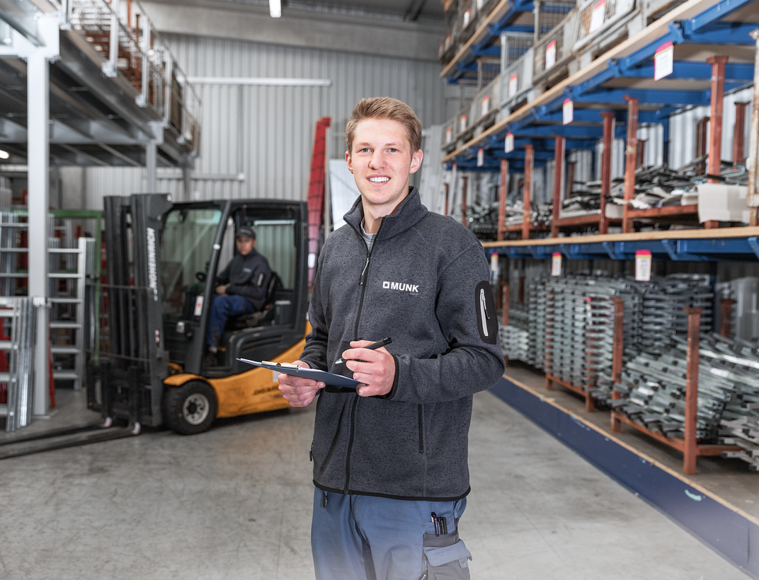 Training as a warehouse logistics specialist (m/f/d) | © MUNK GmbH