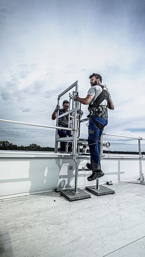 Roof parapet bridge | © MUNK GmbH